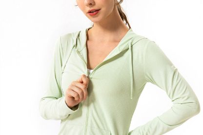 Slim Fit Design High Stretch Full Zipper Sweat-wicking Sports Jacket for Women - Image 6
